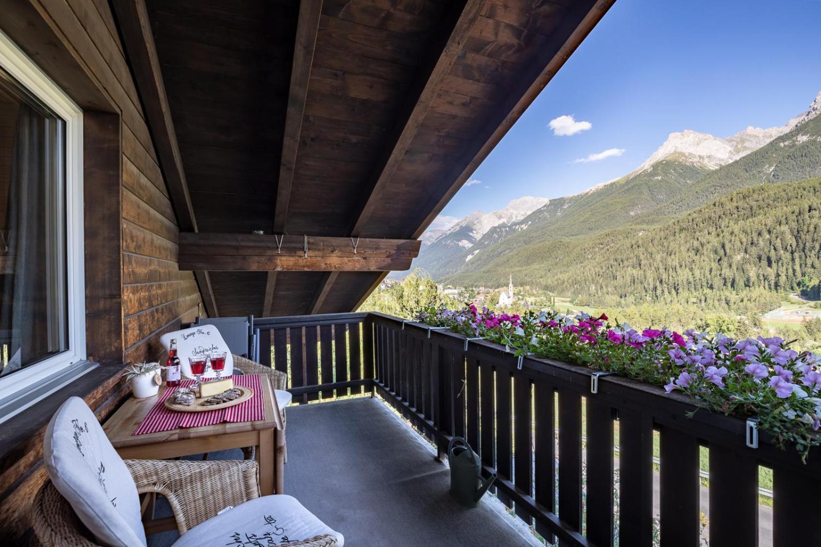 Chasa Gernet Buorcha Apartment Scuol Exterior foto