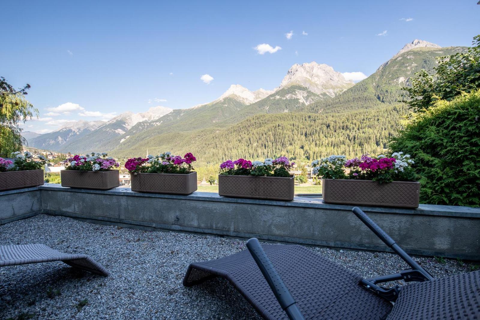 Chasa Gernet Buorcha Apartment Scuol Exterior foto